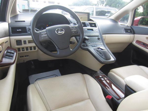 2010 Lexus HS 250h Premium w. Navigation and Reverse Camera full