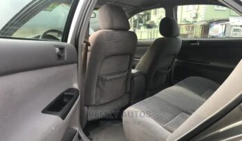 Toyota Camry 2005 Gray full
